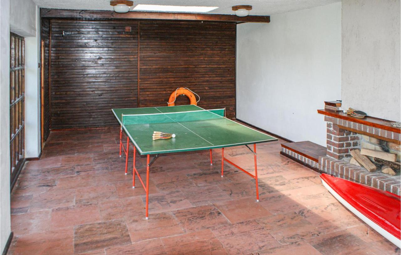 Biesowko 4 Bedroom Amazing Home In Biskupiec מראה חיצוני תמונה