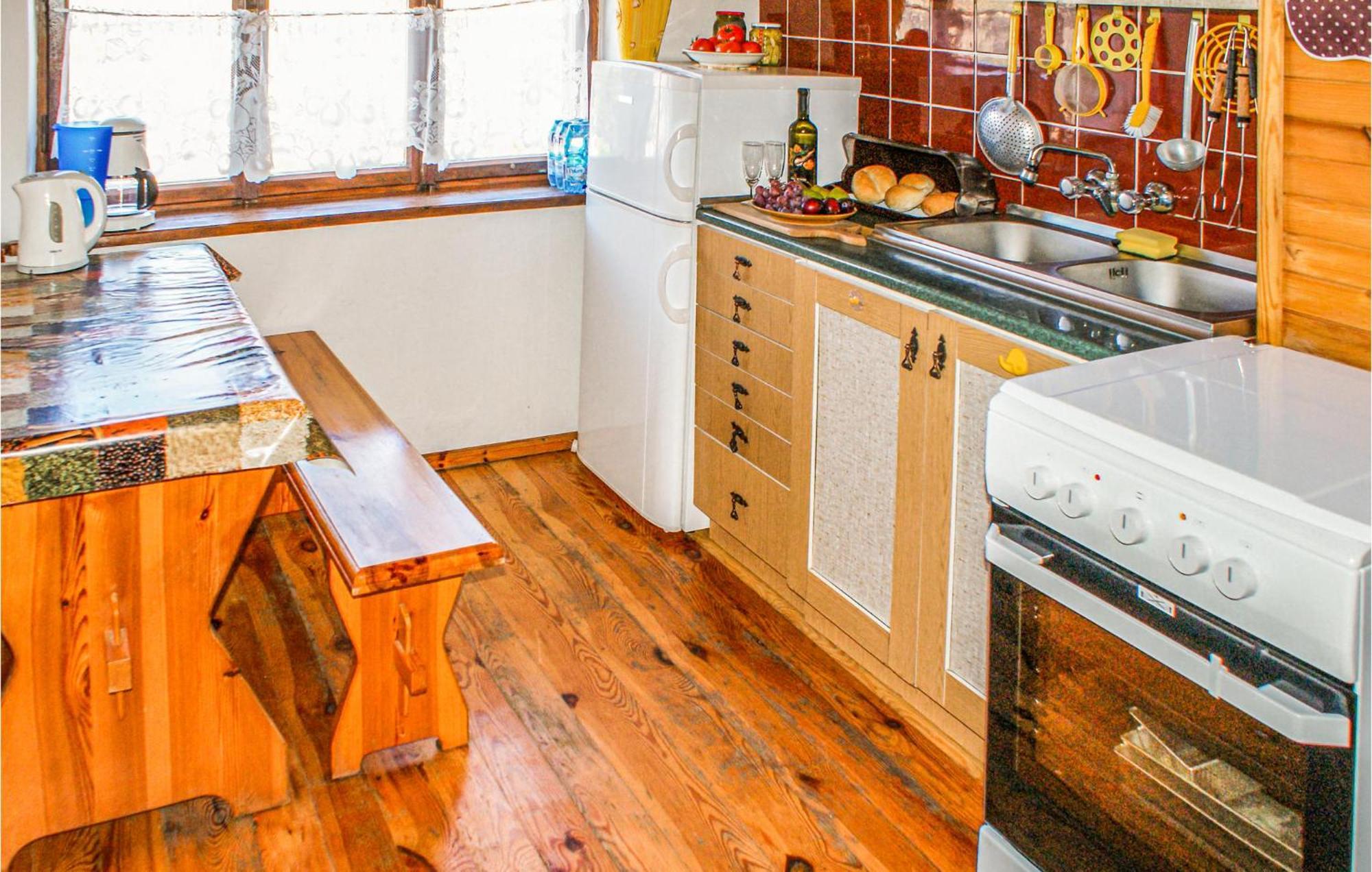 Biesowko 4 Bedroom Amazing Home In Biskupiec מראה חיצוני תמונה